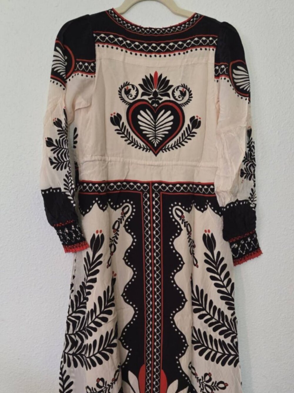 Absolutely stunning FARM Rio Passion Scarf Maxi Dress sz XS NWT - Picture 7 of 7